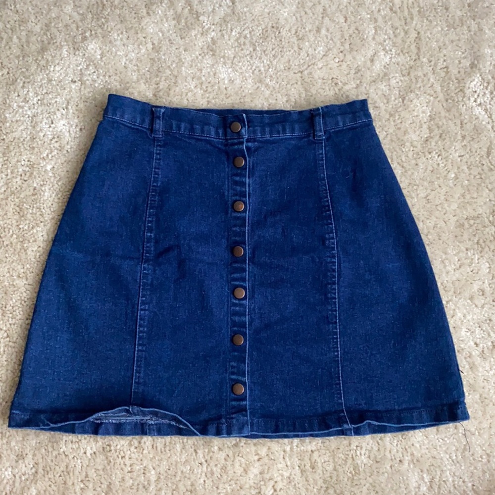 FOREVER21 BUTTON UP SKIRT